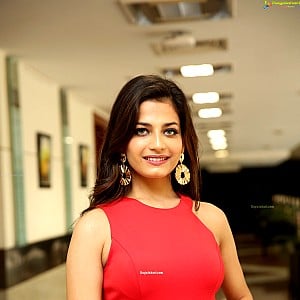 Sanjana Vij