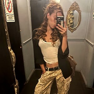 Sara De La Torre