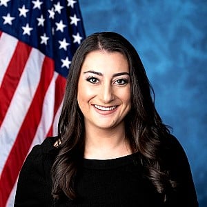 Sara Jacobs