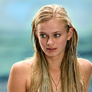Sara Paxton