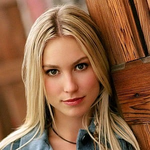 Sarah Carter