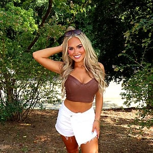 Sarah Grace (Instagram)