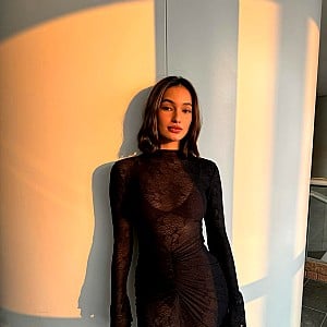 Sarah Lahbati