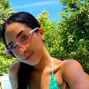 Sarah Lopez (OnlyFans)