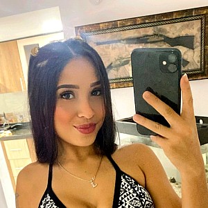 Sarah Lopez (OnlyFans)