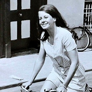 Sarah Miles