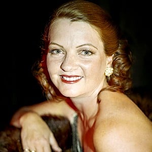 Sarah Sutton