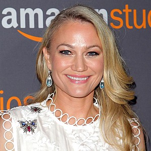 Sarah Wynter
