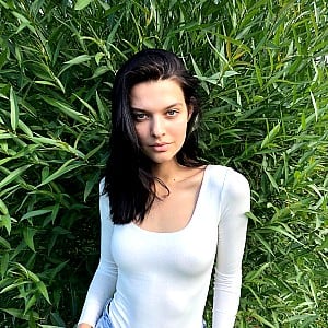 Sasha Zotova