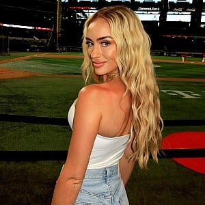 Savanna Lou Cope