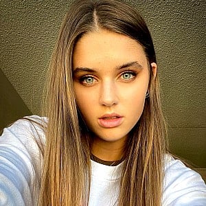 Savannah Clarke