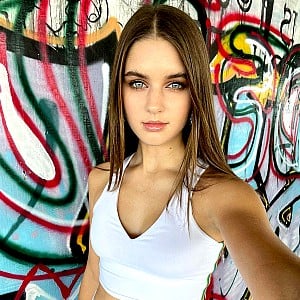Savannah Clarke