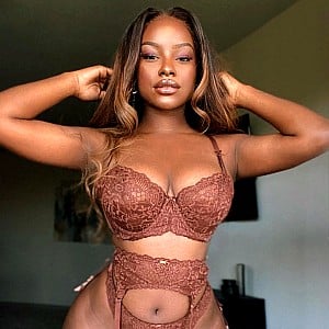 Savannah Perkins