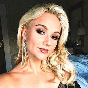 Savvy Shields