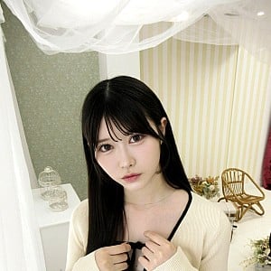 Sayaka Momota