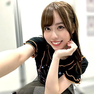 Sayuri Date