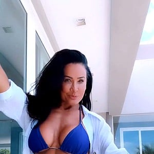 Scheila Carvalho
