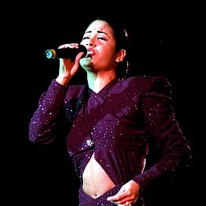 Selena (singer)