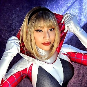 Selena Cosplays