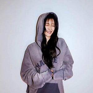 Seo Yea Ji