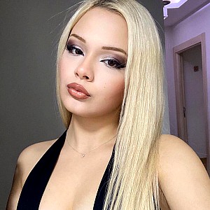 Serenay Komurcu