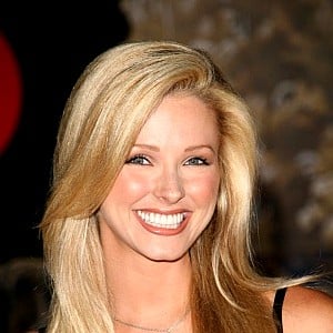 Shandi Finnessey