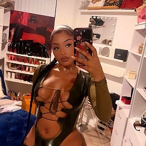 Shanelle Robinson