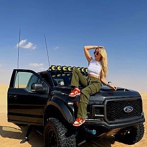 Shania Geiss