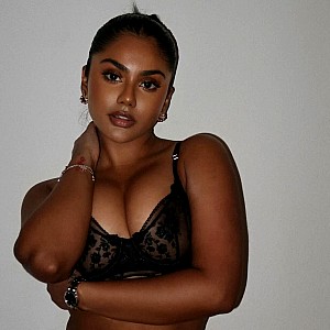 Shaniya Nisha