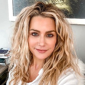 Shannon Curry