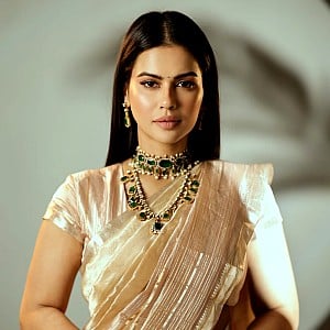 Sharmiela Mandre