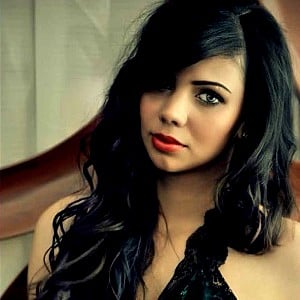 Sharmila Nicollet