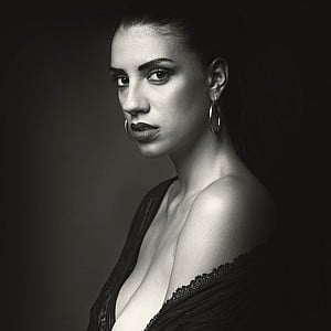 Sharon De Luca