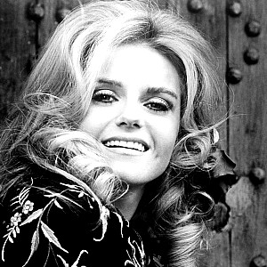 Sharon Farrell