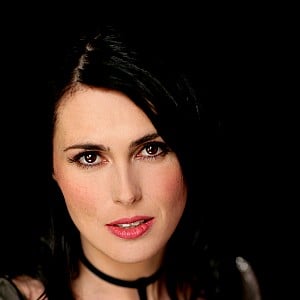 Sharon den Adel