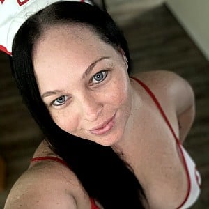 Shawna Lynn