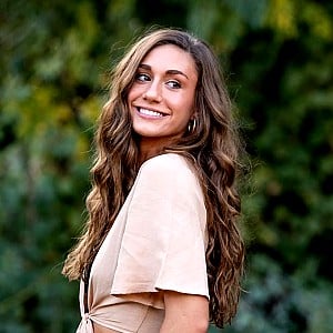 Shay Holle