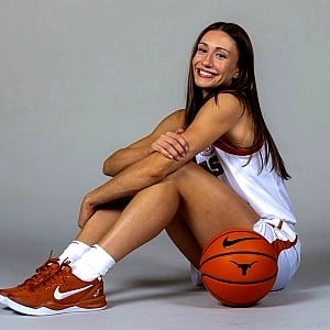 Shay Holle