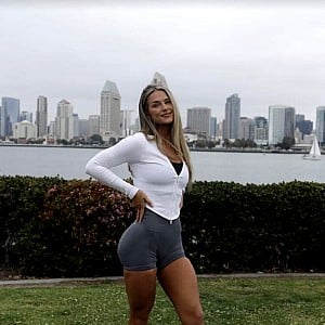 Shelby Robins