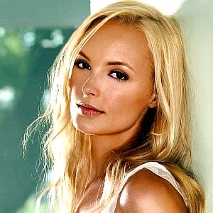 Shera Bechard