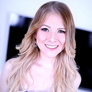 Shey Holmes