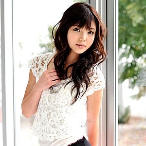 Shino Aoi