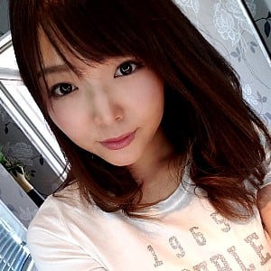 Shino Aoi