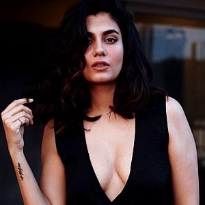 Shreya Dhanwanthary