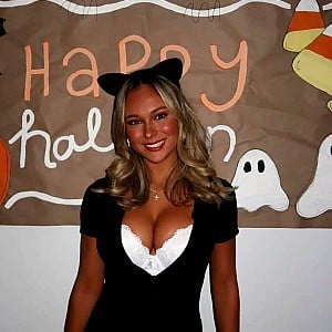 Sienna Holland