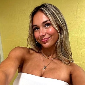 Sienna Holland
