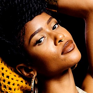 Simone Battle