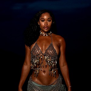 Simone Capri Ware