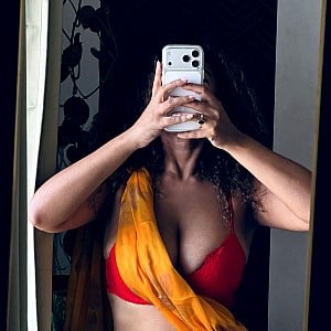 Simone Sharma