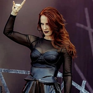 Simone Simons